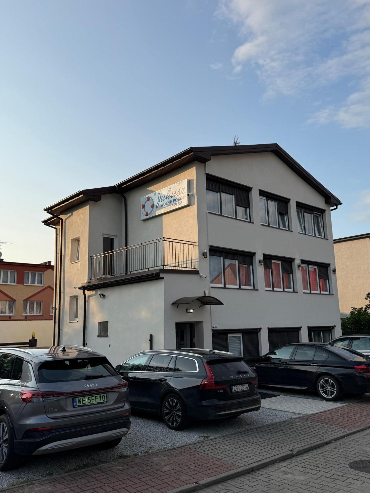 Pokoje Goscinne Juliusz Mielno  Exterior photo